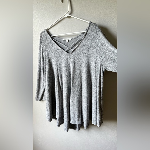 Top - Picture 4 of 5